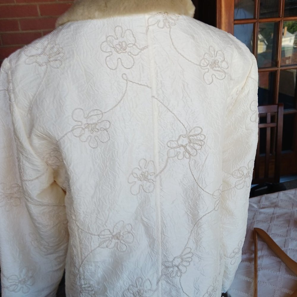 Cream Colored Jacket - image 5